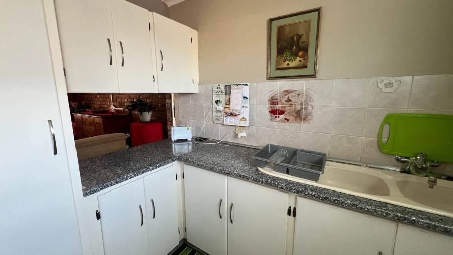 2 Bedroom Property for Sale in Navalsig Free State